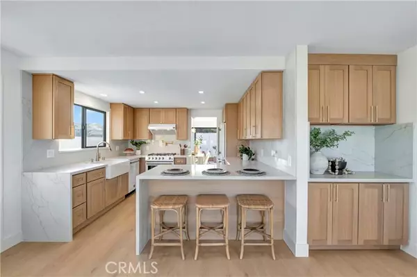 Huntington Beach, CA 92646,21211 Binghampton Circle