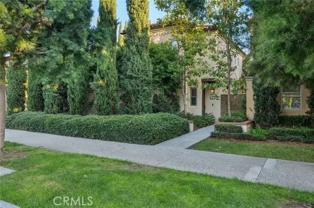 Irvine, CA 92620,57 Strawberry Grove