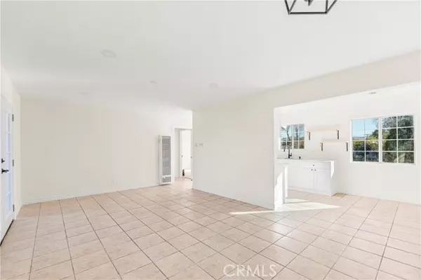 Palmdale, CA 93550,1347 E Avenue R3