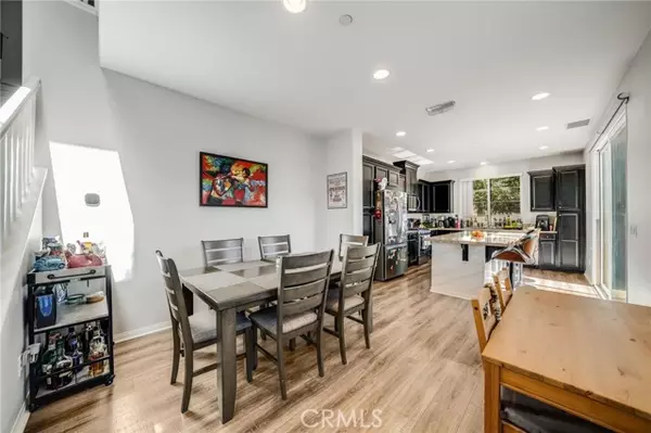 Tustin, CA 92780,1865 Harvest