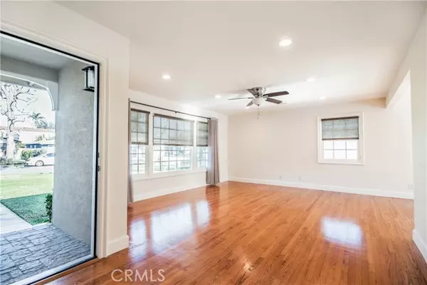 Tustin, CA 92780,150 Orangewood Lane