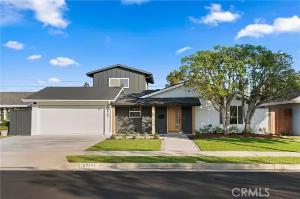 20642 Goshawk Lane, Huntington Beach, CA 92646