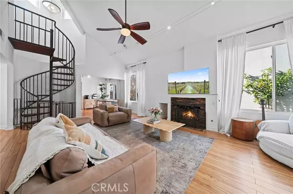 San Clemente, CA 92672,73 Calle Sol