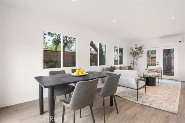 Santa Barbara, CA 93109,209 Barranca