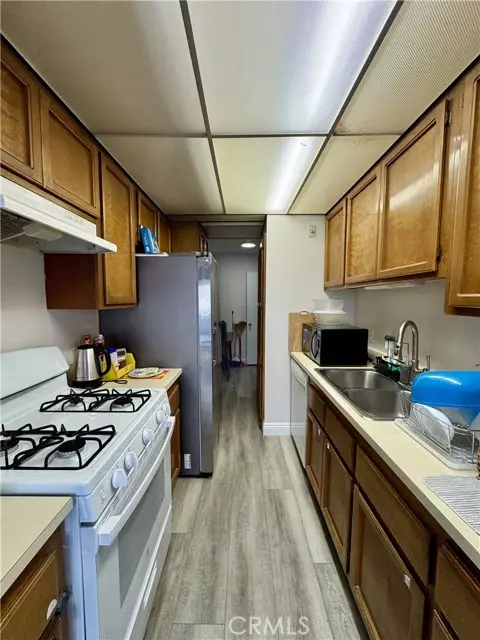 Stanton, CA 90680,10748 Knott Avenue