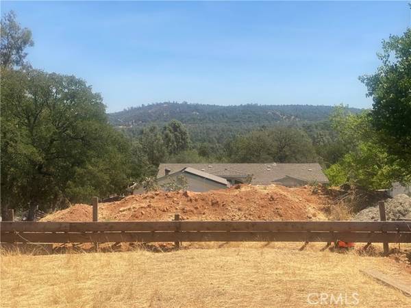 585 Lodgeview Drive, Oroville, CA 95966