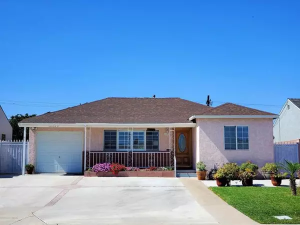 11935 Elkwood Street, North Hollywood (los Angeles), CA 91605