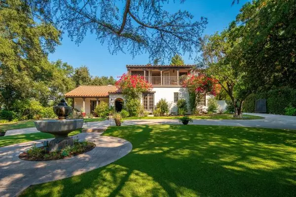 5102 Palm Drive, La Canada Flintridge, CA 91011