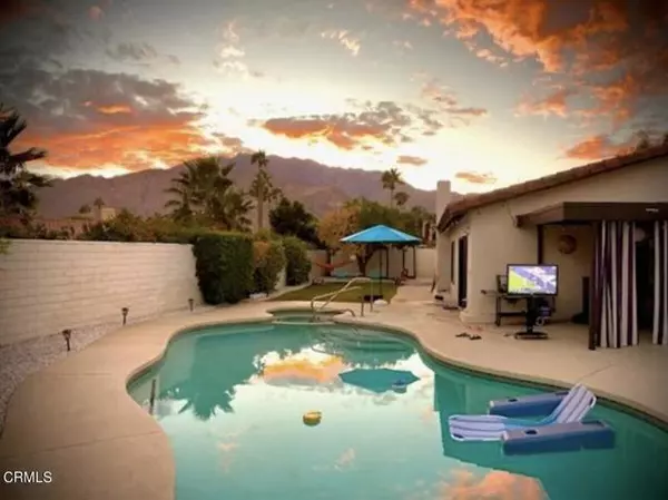 Palm Springs, CA 92262,1333 E Via Escuella