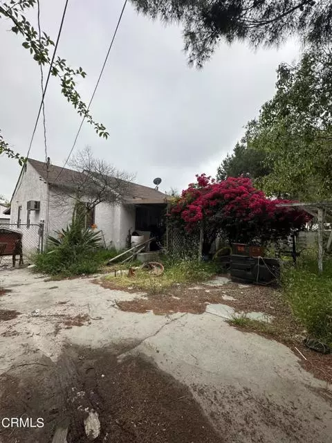 6928 Gentry Avenue, North Hollywood (los Angeles), CA 91605