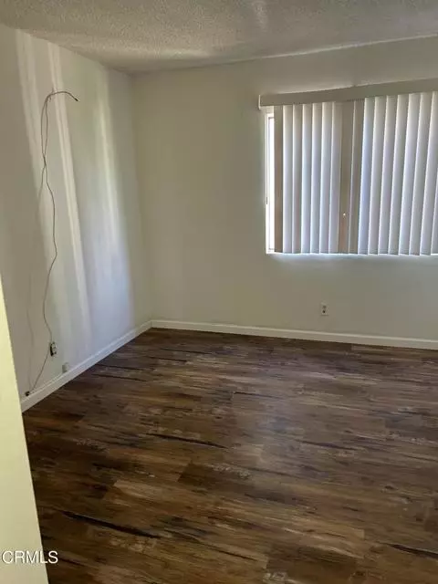 Encino (los Angeles), CA 91316,5460 White Oak Avenue #J203