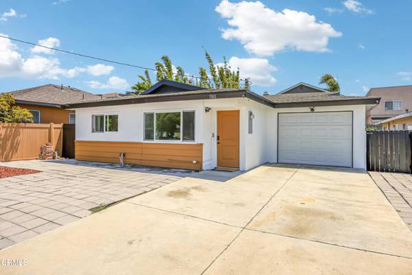 7562 Washington Drive, Huntington Beach, CA 92647