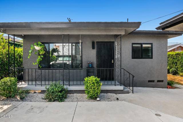 4136 Baywood Street, Los Angeles, CA 90039