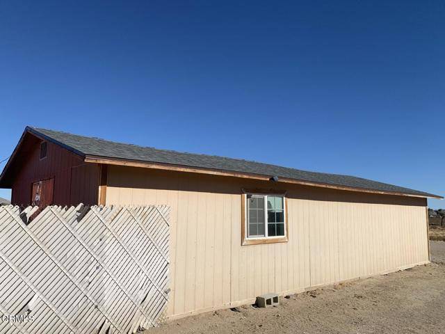 10015 Custer Avenue, Lucerne Valley, CA 92356