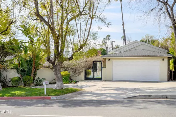 4917 Angeles Crest Highway, La Canada Flintridge, CA 91011