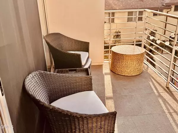 Los Angeles, CA 90028,6735 Yucca Street #310