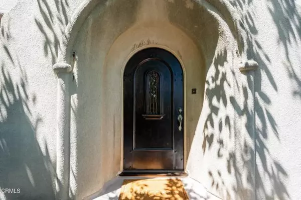 Glendale, CA 91208,2707 Hermosita Drive