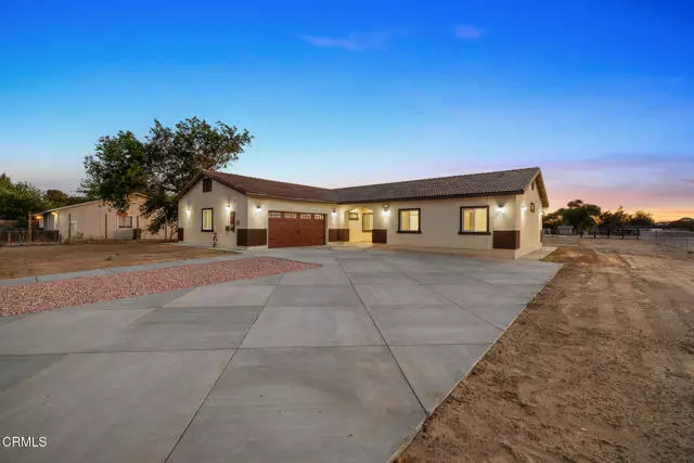 Lake Los Angeles, CA 93535,40719 E 171st Street Street