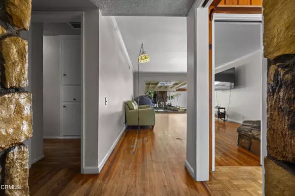 Altadena, CA 91001,4156 Aralia Road