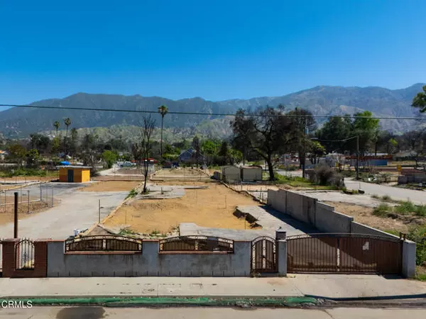 Altadena, CA 91001,351 W Harriet Avenue