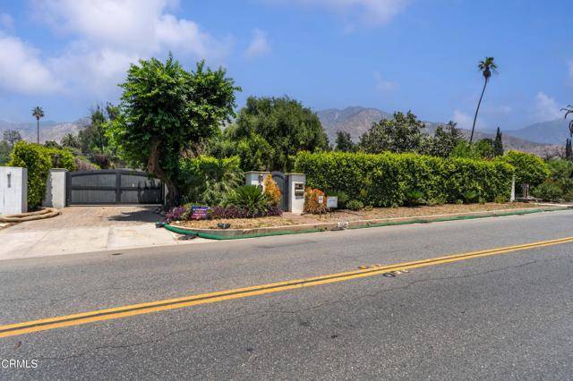 1225 E Altadena Drive, Altadena, CA 91001