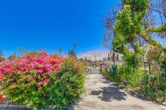 Altadena, CA 91001,385 E Mariposa Street