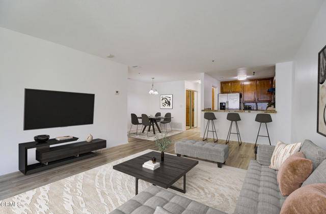 121 S Hope Street #321, Los Angeles, CA 90012