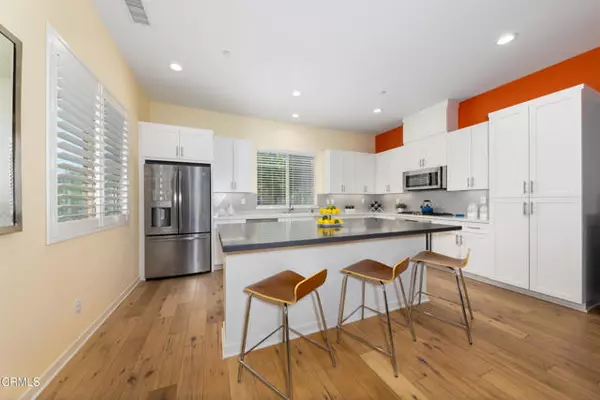 Irvine, CA 92618,101 Menkar