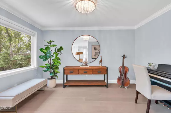 La Canada Flintridge, CA 91011,320 Starlane Drive