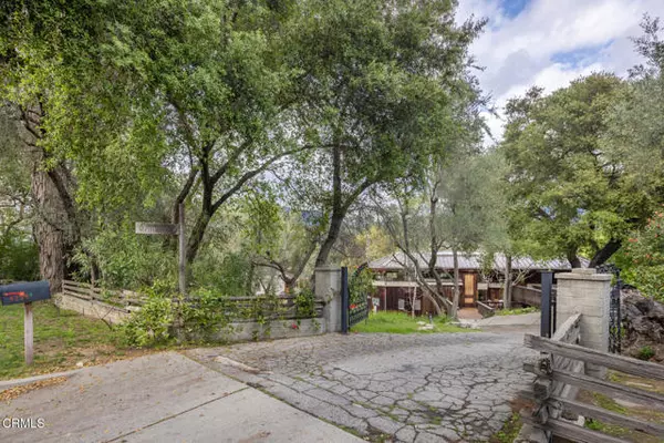 La Canada Flintridge, CA 91011,4254 Chevy Chase Drive