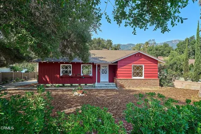 La Crescenta, CA 91214,3106 Honolulu Avenue