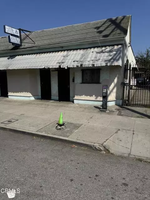 Los Angeles, CA 90065,4122 N Figueroa Street