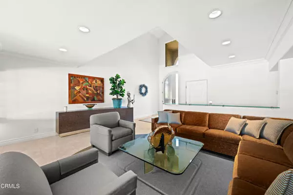 Huntington Beach, CA 92649,16181 Santa Barbara Lane