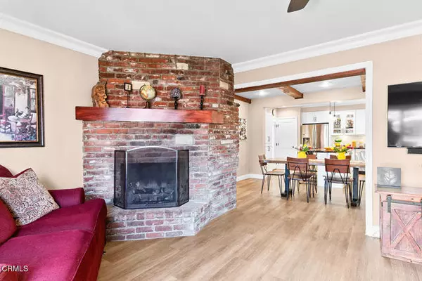 La Crescenta, CA 91214,3332 Santa Carlotta Street