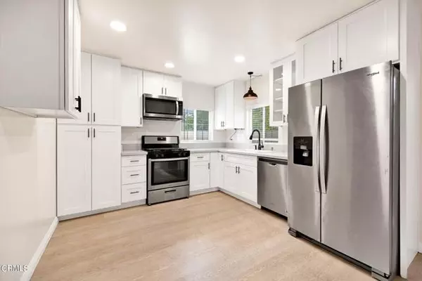 3330 Thorpe Avenue, Los Angeles, CA 90065