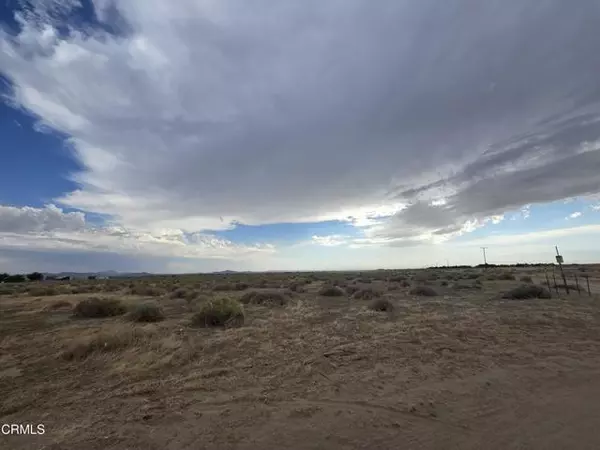 Lancaster, CA 93536,90 W Avenue B-2