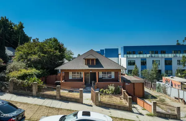 Los Angeles, CA 90026,2132 branden Street