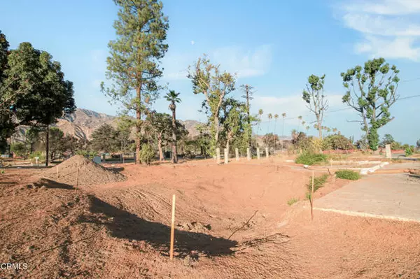 Altadena, CA 91001,344 E Las Flores Drive