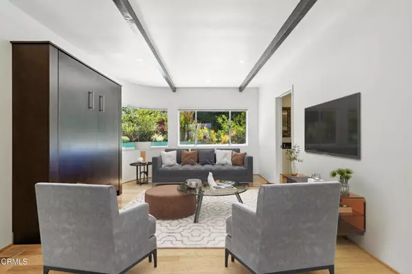 Los Angeles, CA 90046,7772 Torreyson Drive