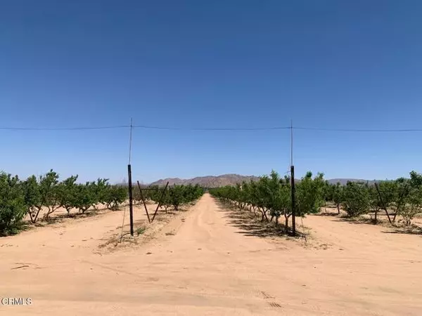 24055 Ottawa Road, Apple Valley, CA 92307