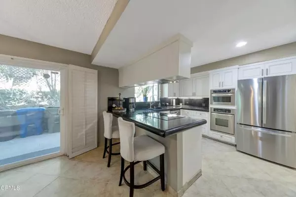 La Crescenta, CA 91214,9212 Creemore Drive