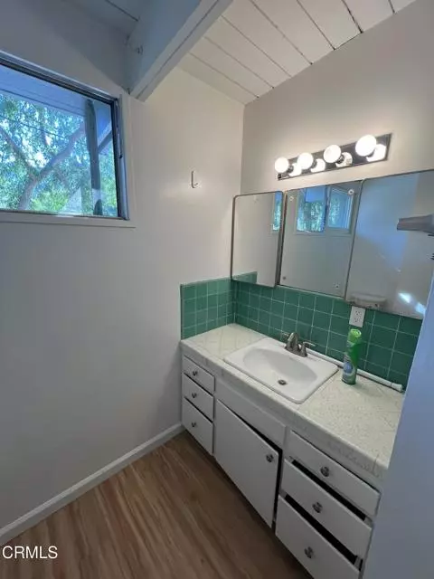 Glendale, CA 91214,3707 Mayfield Avenue