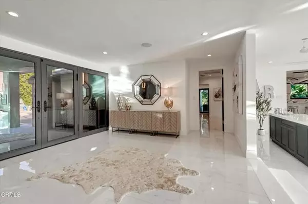 Encino (los Angeles), CA 91436,4423 Bergamo Drive