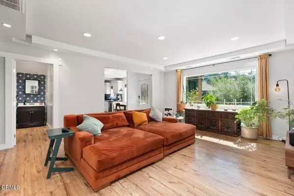 Los Angeles, CA 90065,3847 Sunbeam Drive