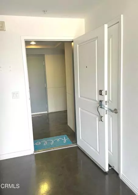 Pasadena, CA 91101,125 N Raymond Avenue #211