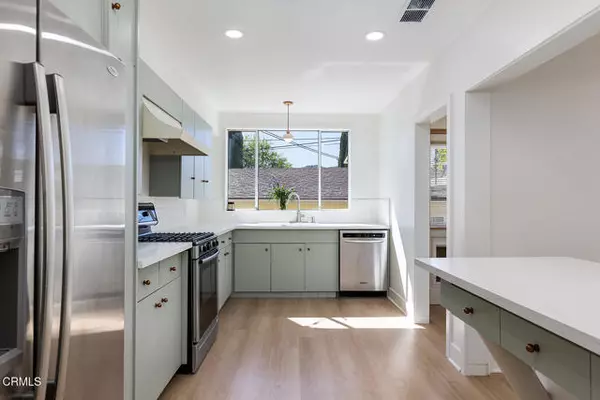 La Crescenta, CA 91214,3330 Paraiso Way