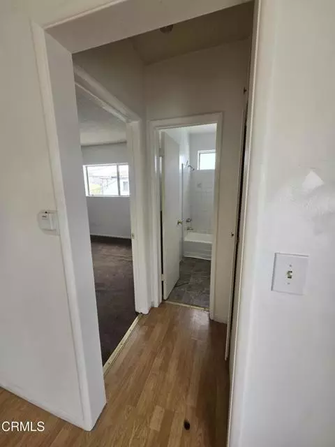 Los Angeles, CA 90029,811 N Mariposa Avenue #12