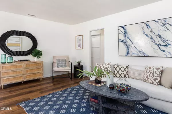 Glendale, CA 91214,3712 El Caminito