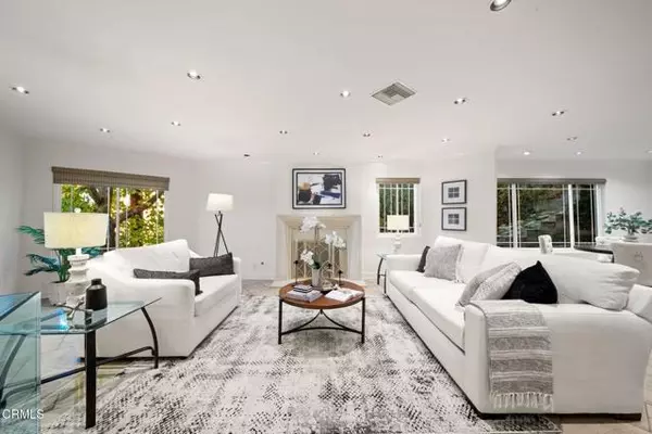 Los Angeles, CA 90065,1038 Oban Drive