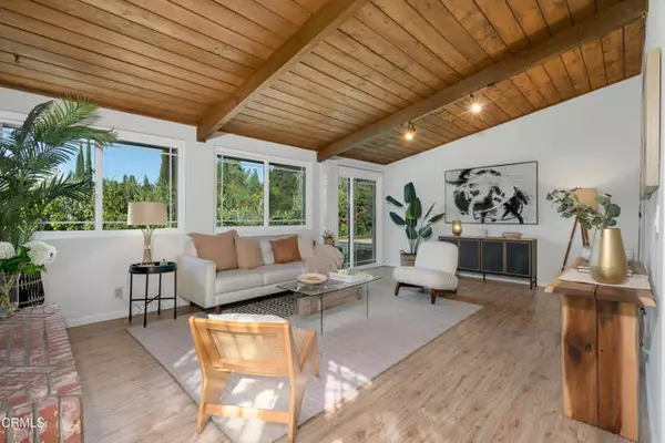 Woodland Hills (los Angeles), CA 91364,4933 Bruges Avenue